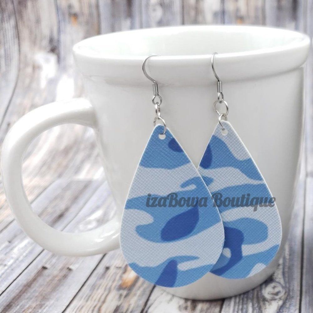 Blue Camo Faux Leather Earrings    ER1640  Handmade NWT Boutique